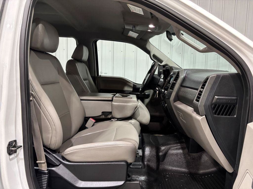 Used 2017 Ford F250 XL w/ Power Equipment Group AWD/4WD image 12