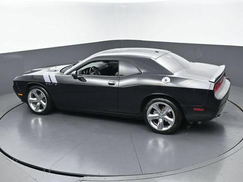 Used 2013 Dodge Challenger R/T Plus RWD image 38