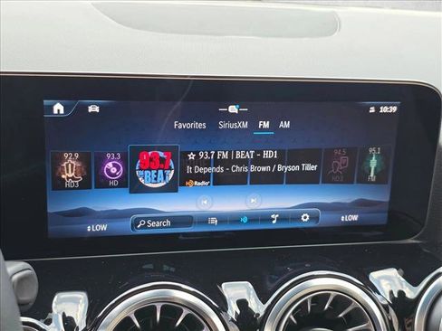 Certified 2025 Mercedes-Benz GLA 250 image 12