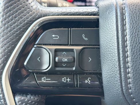Used 2024 Toyota Tundra Limited AWD/4WD image 26