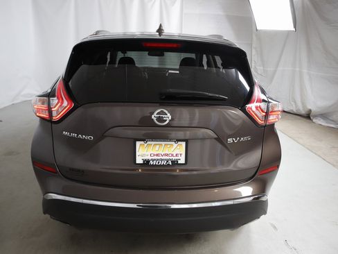 Used 2018 Nissan Murano SV image 4
