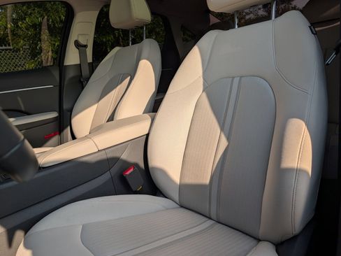 Used 2025 Hyundai Sonata SEL FWD image 19