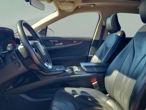 Used 2021 Lincoln Nautilus Reserve image 16