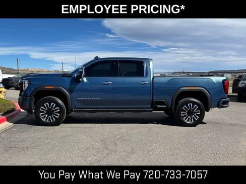 Used 2026 GMC Sierra 2500 Denali Ultimate AWD/4WD image 2