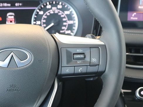 Certified 2025 INFINITI QX60 Pure AWD/4WD image 12
