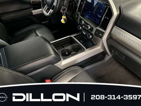 Used 2022 Ford F350 Lariat w/ Chrome Package AWD/4WD image 17