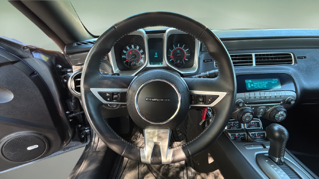 Used 2010 Chevrolet Camaro LT w/ RS Package RWD image 12