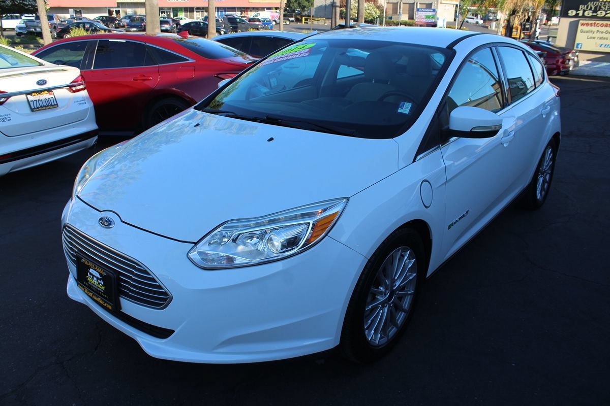 Used 2014 Ford Focus Electric Hatchback FWD image 4