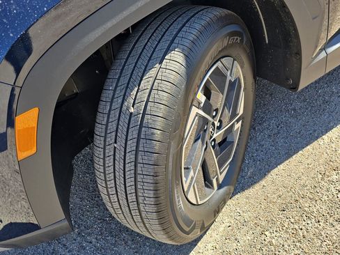 New 2026 Hyundai Tucson Blue SE image 30