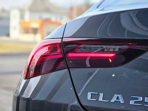 New 2026 Mercedes-Benz CLA 250 4MATIC image 9