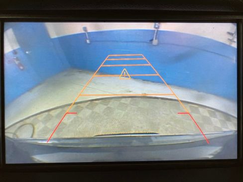 Used 2015 GMC Yukon XL Denali w/ Premium Package image 25