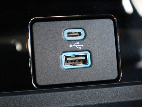 New 2024 Ford Mustang Mach-E Select w/ Comfort Package Lite image 26