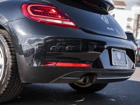 Used 2019 Volkswagen Beetle 2.0T Final Edition SEL image 10