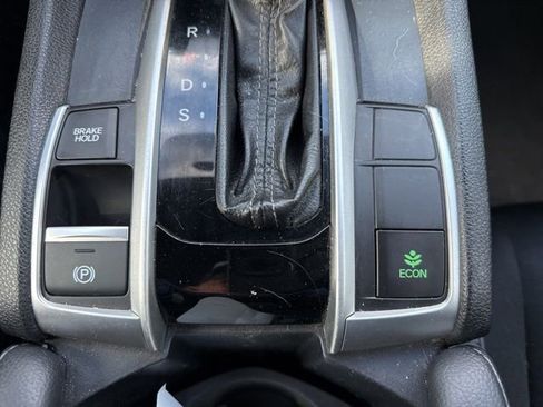 Used 2019 Honda Civic Sport image 14