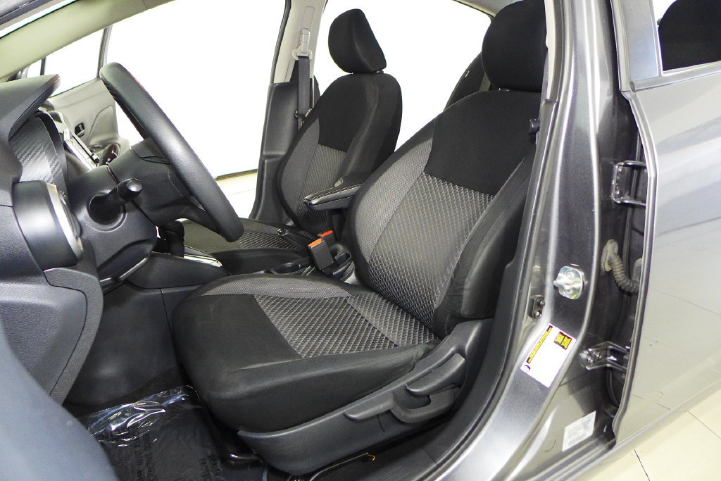 Used 2020 Nissan Versa S FWD image 21