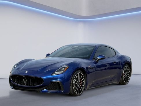 Certified 2024 Maserati GranTurismo Trofeo AWD/4WD image 12