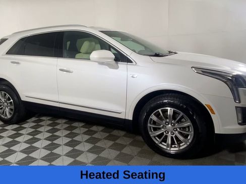 Used 2017 Cadillac XT5 Luxury w/ Driver Awareness Package image 5