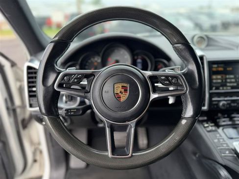 Used 2016 Porsche Cayenne S AWD/4WD image 13