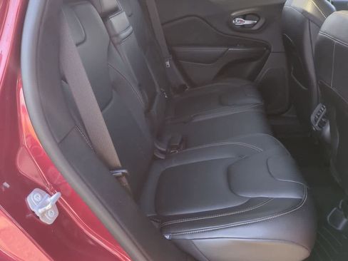 Used 2016 Jeep Cherokee Limited AWD/4WD image 21