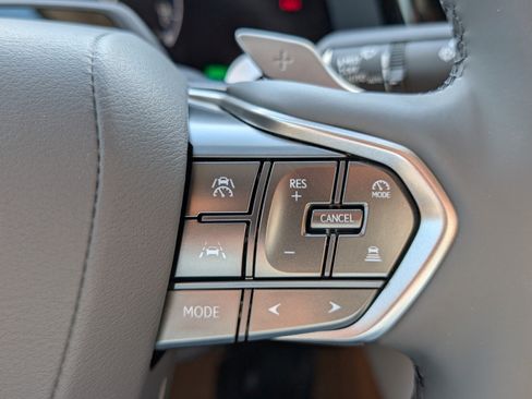 New 2026 Lexus RZ 350e 2WD w/ Convenience Package image 28