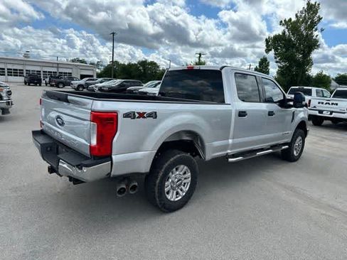 Used 2017 Ford F250 XLT AWD/4WD image 17