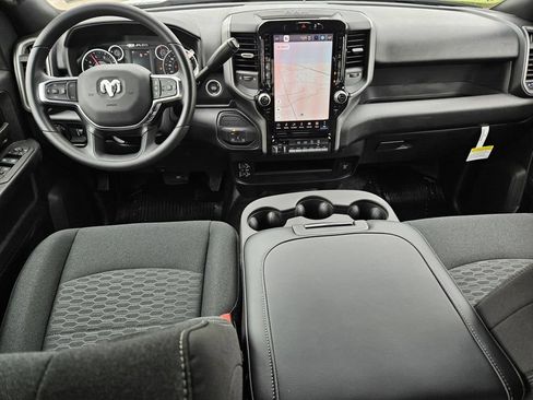 New 2026 RAM 3500 Tradesman AWD/4WD image 7
