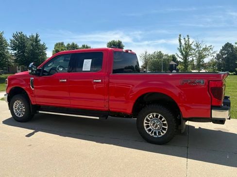 Used 2022 Ford F250 XLT w/ XLT Premium Package AWD/4WD image 7