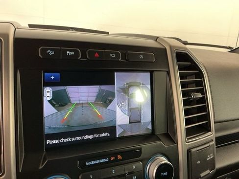 Used 2020 Ford F150 Platinum w/ Technology Package AWD/4WD image 22