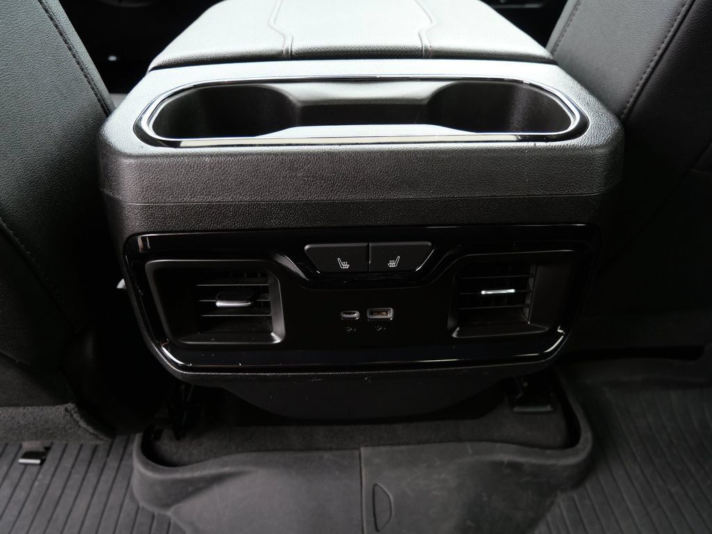 Certified 2024 GMC Sierra 1500 AT4 w/ AT4 Preferred Package AWD/4WD image 24