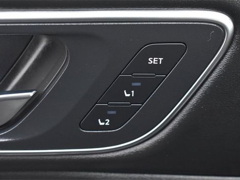 Used 2021 Nissan Rogue Platinum image 23