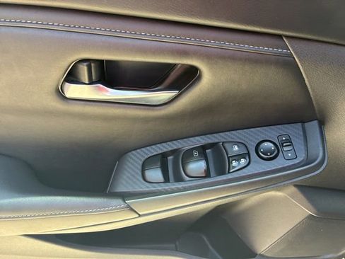 Used 2023 Nissan Sentra SV FWD image 20