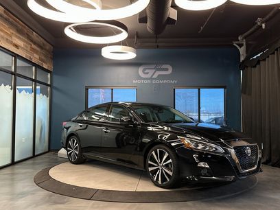 Used 2019 Nissan Altima 2.5 Platinum