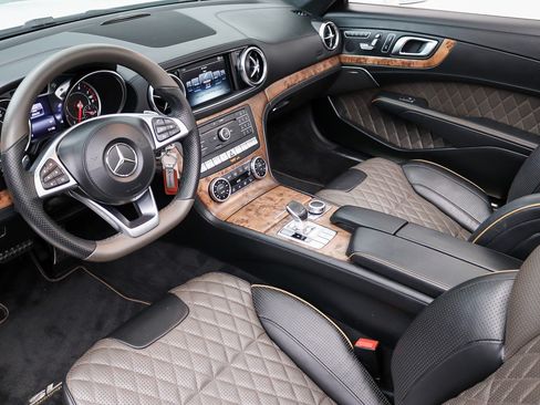 Used 2020 Mercedes-Benz SL 450 image 31