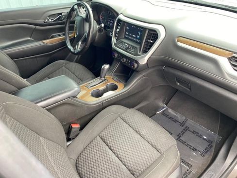 Used 2019 GMC Acadia SLE FWD image 24