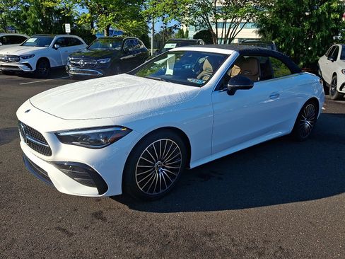 Used 2026 Mercedes-Benz CLE 300 4MATIC Cabriolet image 3