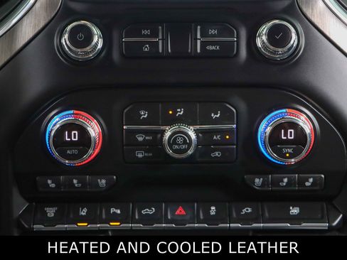 Used 2022 GMC Sierra 3500 Denali image 21