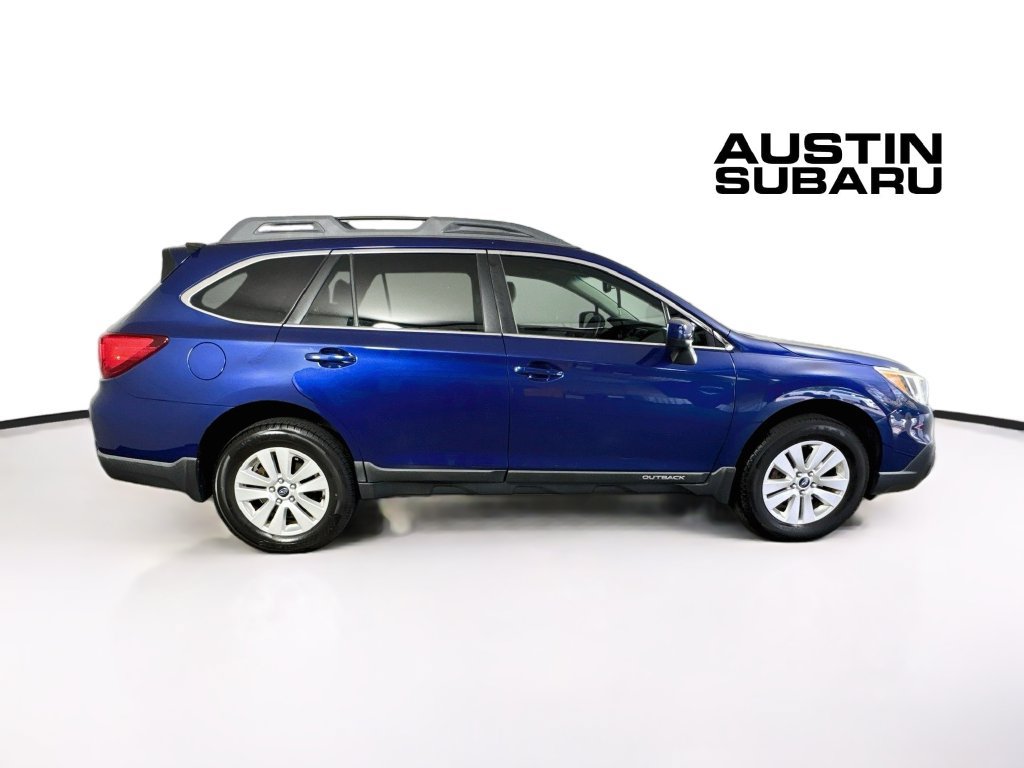 Used 2015 Subaru Outback 2.5i Premium AWD/4WD image 8