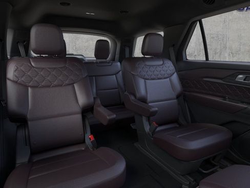 New 2026 Ford Explorer Platinum AWD/4WD image 11