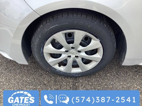 Used 2024 Toyota Corolla LE image 29