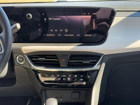 Used 2024 Buick Encore GX Avenir w/ Avenir Technology Package image 13