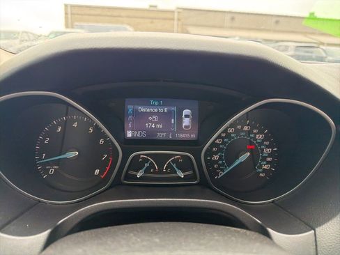 Used 2012 Ford Focus SEL FWD image 10