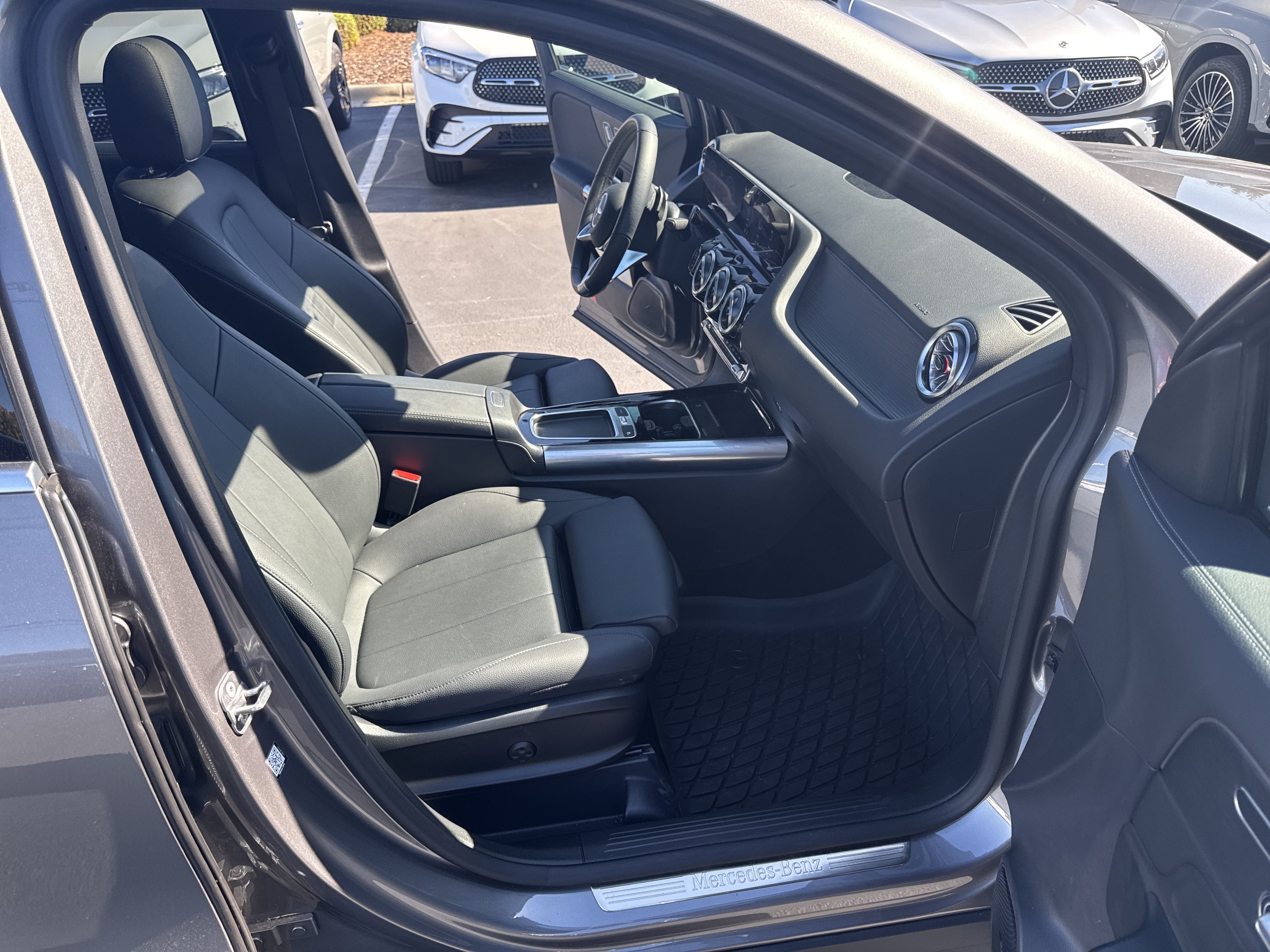 Certified 2026 Mercedes-Benz GLA 250 image 35