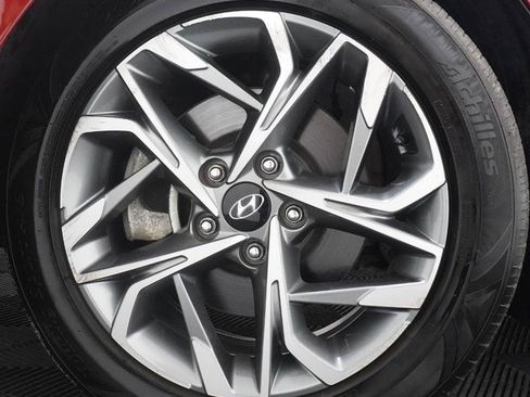 Used 2023 Hyundai Sonata SEL FWD image 3