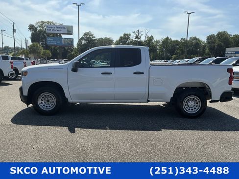 Used 2020 Chevrolet Silverado 1500 W/T w/ WT Value Package RWD image 2