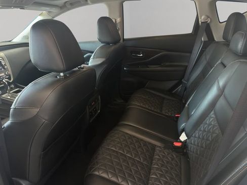 Used 2024 Nissan Murano Platinum AWD/4WD image 15