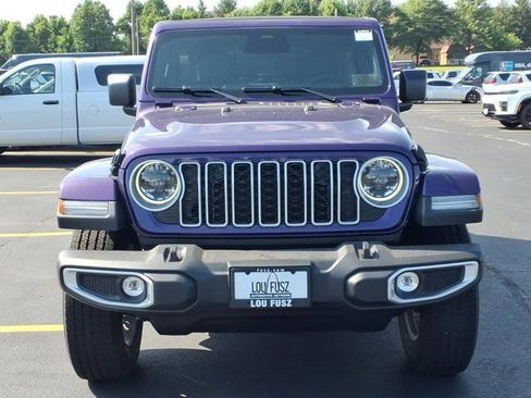 New 2026 Jeep Wrangler Unlimited Sahara AWD/4WD image 22