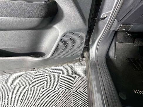 Certified 2025 Nissan Kicks S AWD/4WD image 16
