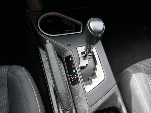 Used 2018 Toyota RAV4 XLE image 24