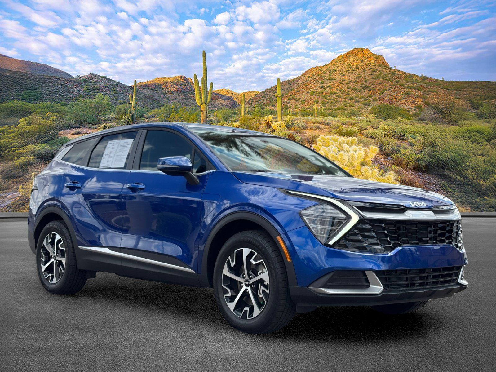 Certified 2024 Kia Sportage EX FWD image 2