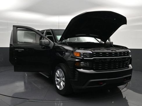 Used 2022 Chevrolet Silverado 1500 Custom w/ Safety Confidence Package RWD image 32